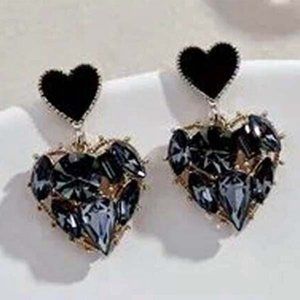 EXQUISITE "BLACK HEARTS" MIXED CUT CRYSTALS **PETITE**DANGLY STUD EARRINGS 17